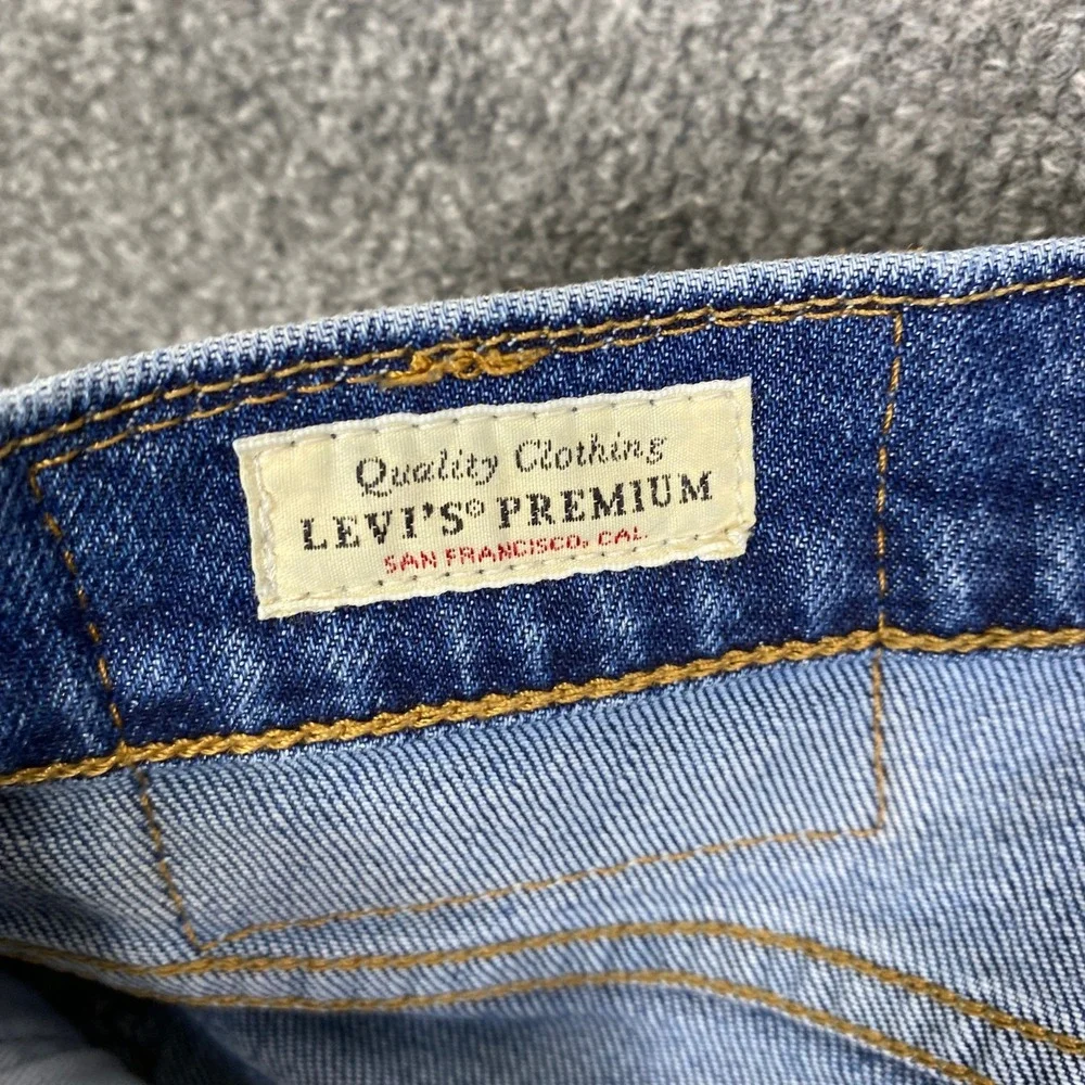 Levis Premium 514 Straight Fit Mens Blue Denim Jeans W32 L30 Medium Wash